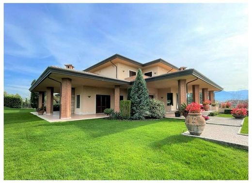 Villa in Pontecorvo, Provincia di Frosinone