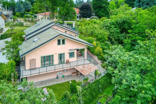 Villa a Rivoli, Provincia di Torino