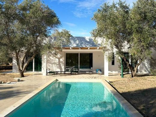 빌라 / Carovigno, Provincia di Brindisi