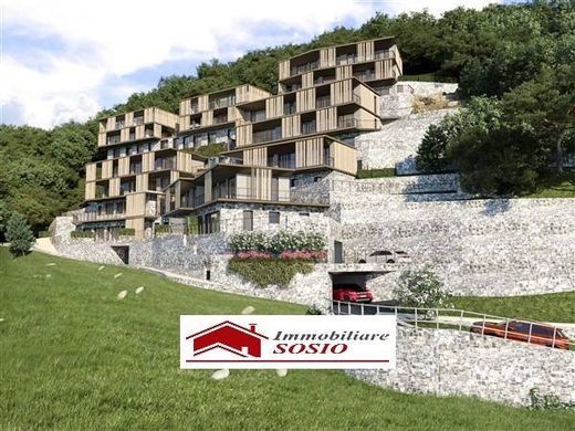 Apartamento - Carate Urio, Provincia di Como