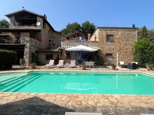 Villa en Gualdo Cattaneo, Provincia di Perugia