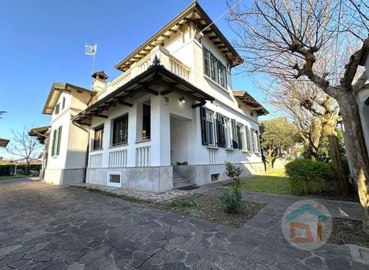 Luxury home in Gorizia, Friuli Venezia Giulia