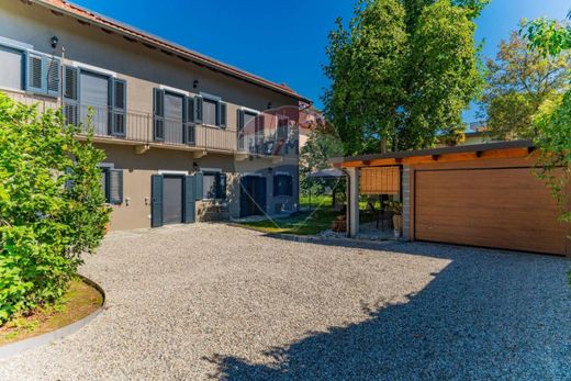 ﻓﻴﻼ ﻓﻲ Busto Arsizio, Provincia di Varese