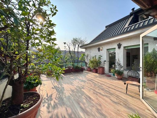 Attico a Milano, Lombardia