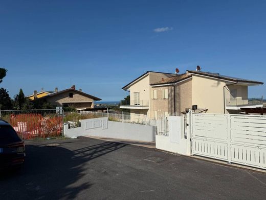 Villa en San Pietro di Recanati, Provincia di Macerata