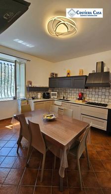 Villa a Tramonti, Salerno