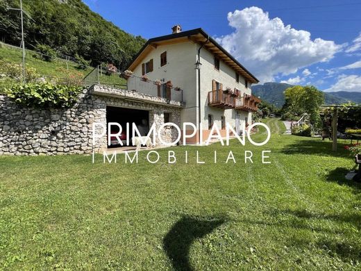 Luxury home in Ala, Trento