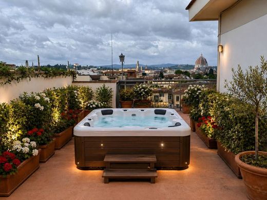 Penthouse in Florenz, Toskana