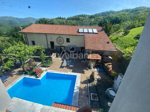 Country House in Varese Ligure, Provincia di La Spezia