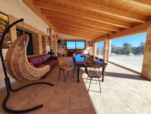 Villa in Torchiarolo, Provincia di Brindisi