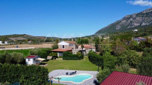 Загородный Дом, Giungano, Provincia di Salerno