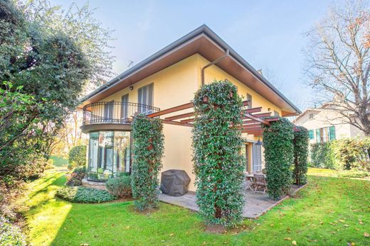 Apartment in Brembate di Sopra, Provincia di Bergamo