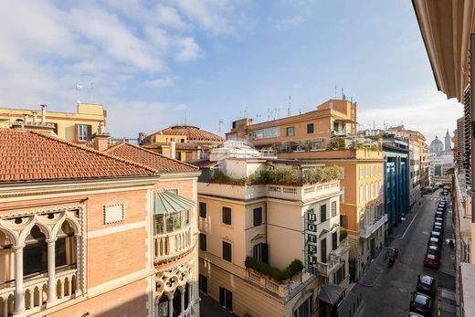 Apartment / Etagenwohnung in Rom, Latium