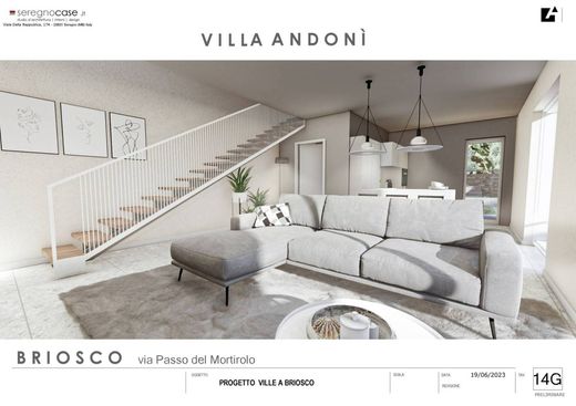 Villa in Briosco, Provincia di Monza e della Brianza