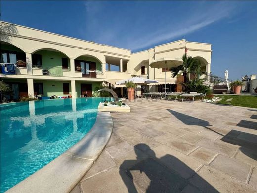 Piso / Apartamento en Diso, Provincia di Lecce