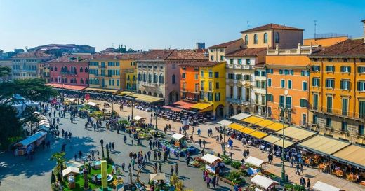 Appartamento a Verona, Veneto