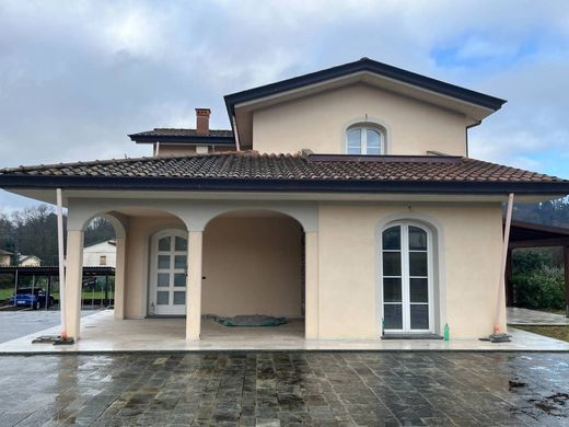 Villa in Capannori, Provincia di Lucca