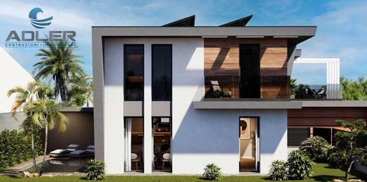 Villa a Novara, Piemonte