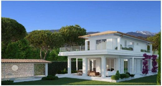 Villa in Forte dei Marmi, Provincia di Lucca