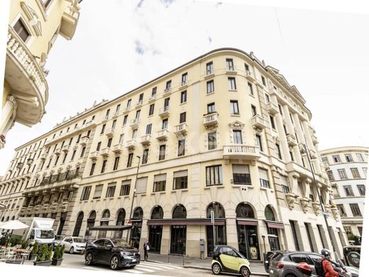 Apartment / Etagenwohnung in Mailand, Lombardei