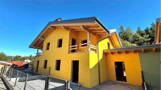 Villa a Predaia - Campodenno, Trento