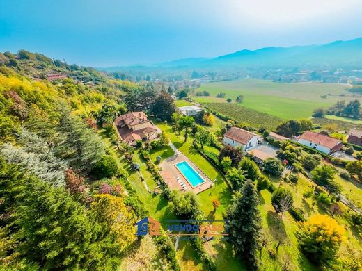Villa in Acqui Terme, Provincia di Alessandria