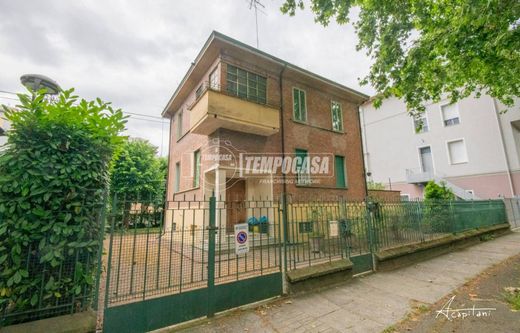 Villa en Módena, Emilia-Romaña