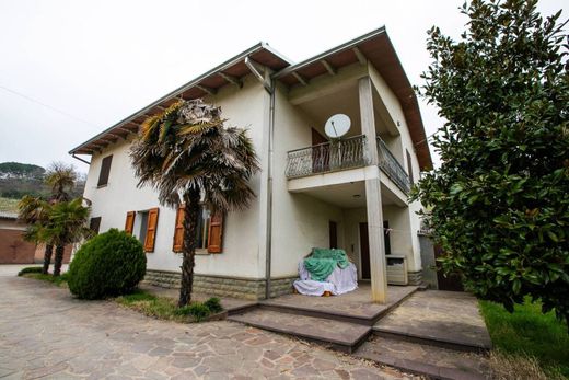 Villa in Imola, Bologna