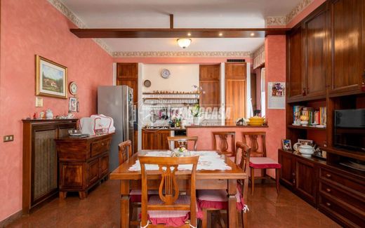 Casa de lujo en Sassuolo, Módena