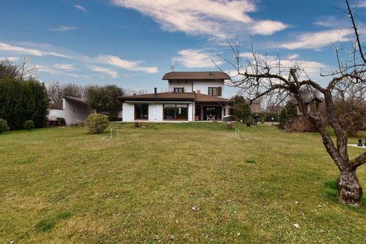 Villa Paderno Dugnano, Milano ilçesinde