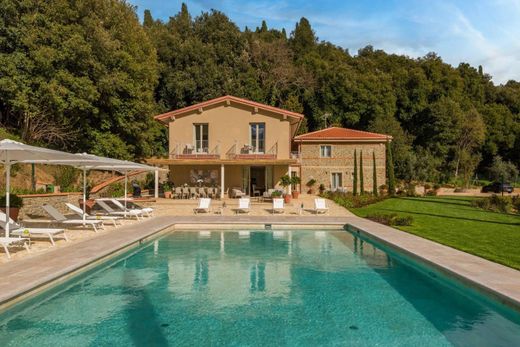 Villa in Serravalle Pistoiese, Provincia di Pistoia