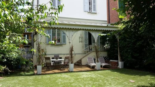 Villa a Bologna, Emilia-Romagna