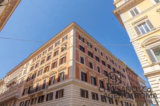 Apartment in Rome, Latium