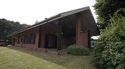 Villa in Lissone, Provincia di Monza e della Brianza