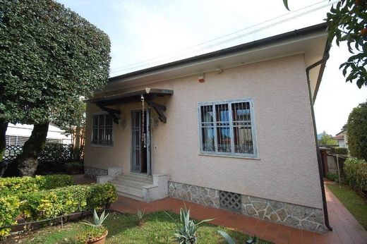 Βίλα σε Pietrasanta, Provincia di Lucca