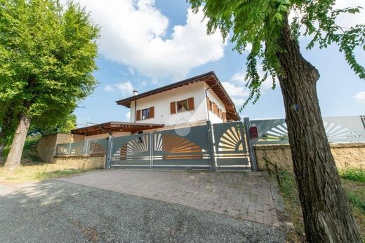 Villa in Lu, Provincia di Alessandria