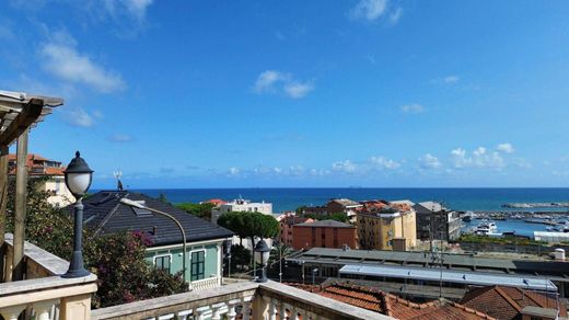 Willa w Varazze, Provincia di Savona