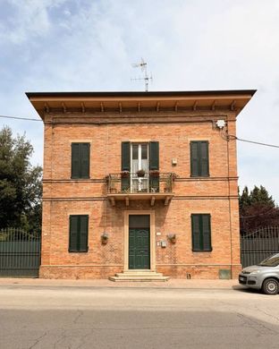 Villa Porto San Giorgio, Fermo ilçesinde