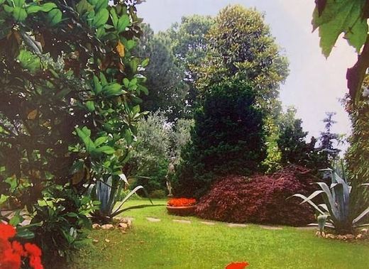 Villa a Merate, Lecco