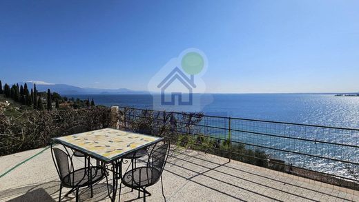 Villa in Padenghe sul Garda, Provincia di Brescia