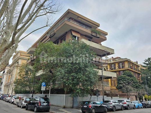 ローマ, ラツィオ州のアパートメント