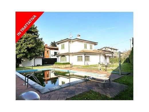 Вилла, Тревильо, Provincia di Bergamo