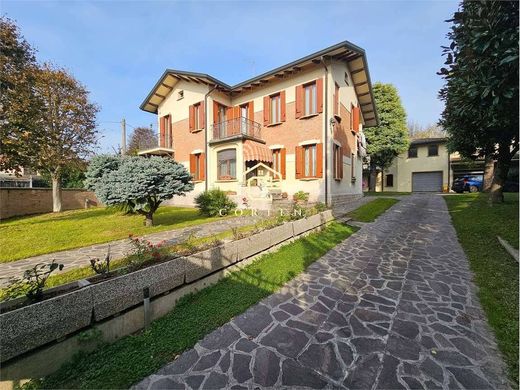 Villa Noventa, Padova ilçesinde