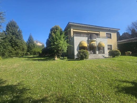 Villa in Merate, Provincia di Lecco
