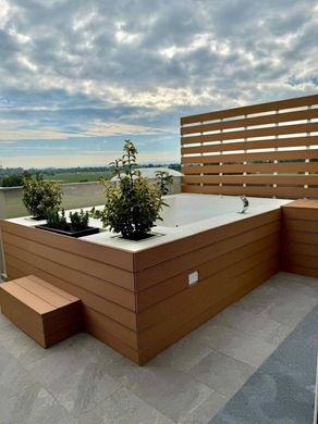 Parma, Provincia di Parmaのペントハウス