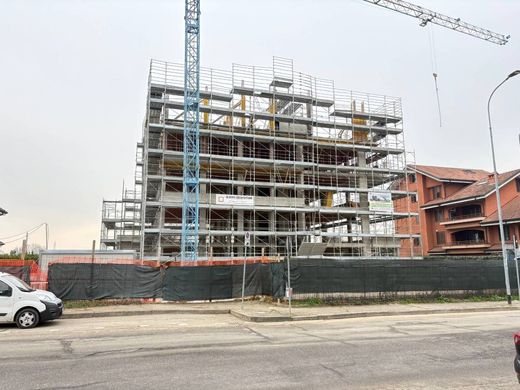 Piso / Apartamento en Bussero, Milán