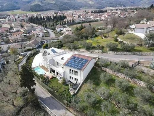 Villa in Tregnago, Provincia di Verona