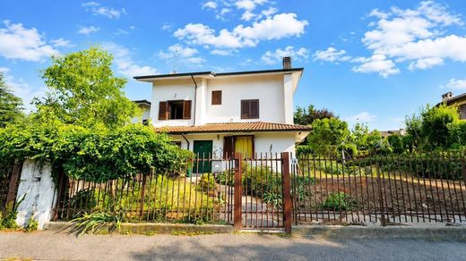 Villa Vimercate, Monza e della Brianza ilçesinde