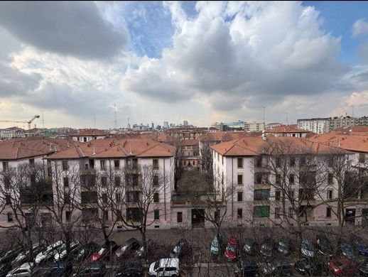 Apartment in Milan, Lombardy