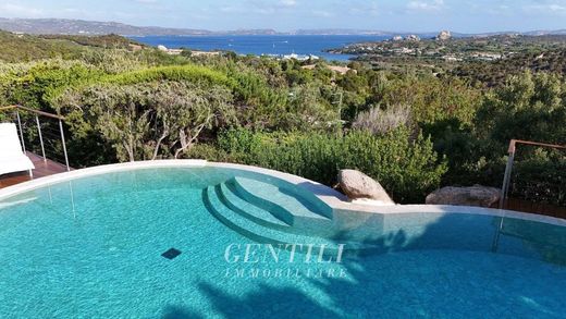 Villa Baja Sardinia, Sassari ilçesinde